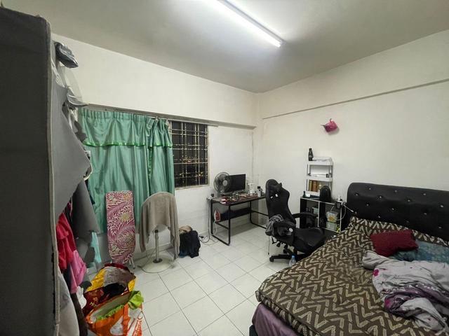 Apartment for sale in Kajang, Langat