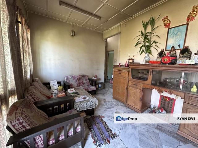 House for sale in Petaling, Damansara Damai