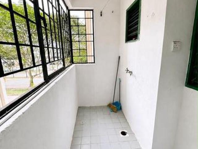 Apartment for sale in Petaling, Damansara Damai