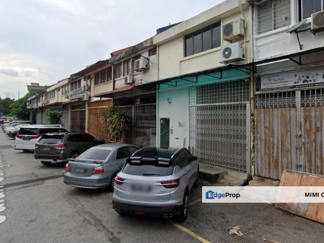 Warehouse for rent in Petaling, Damansara Damai