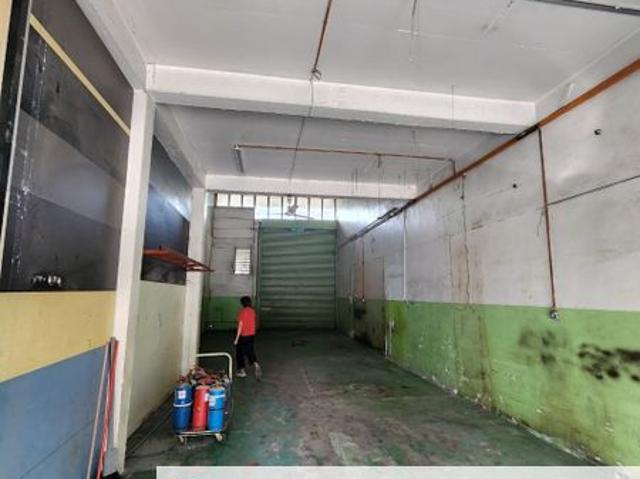 Warehouse for rent in Petaling, Damansara Damai