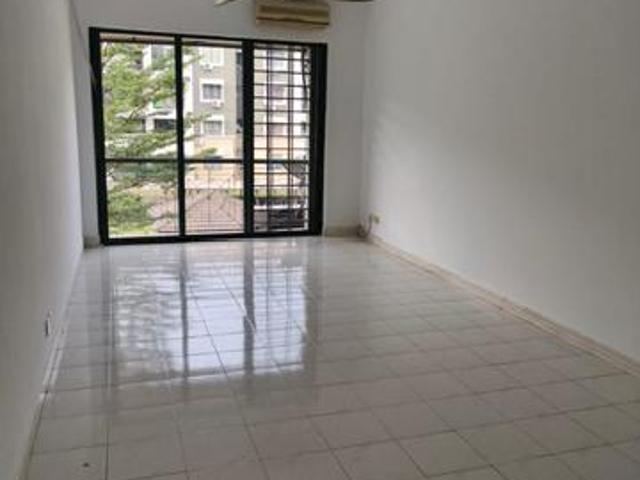 Apartment for sale in Petaling, Damansara Damai