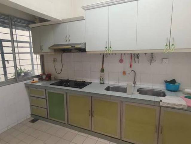 Apartment for sale in Petaling, Damansara Damai