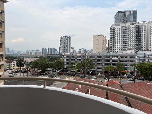 Condominium for sale in Kuchai Lama, Kuala Lumpur