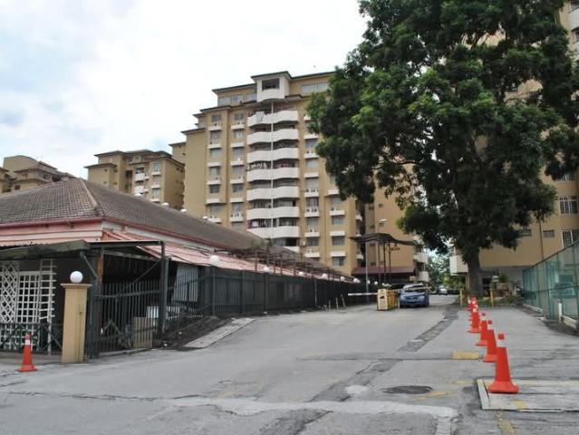 Room for rent in Country Heights Damansara, Kuala Lumpur