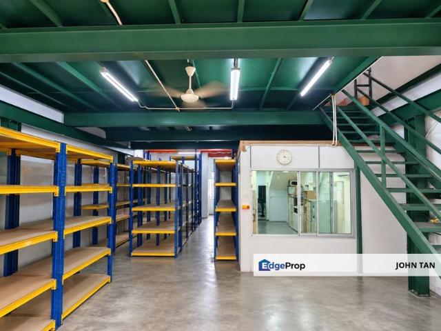 Warehouse for rent in Batu, Kuala Lumpur
