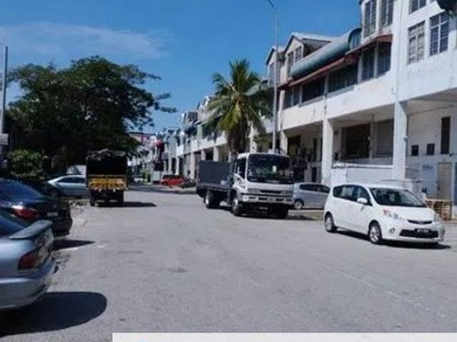 Warehouse for sale in Kepong