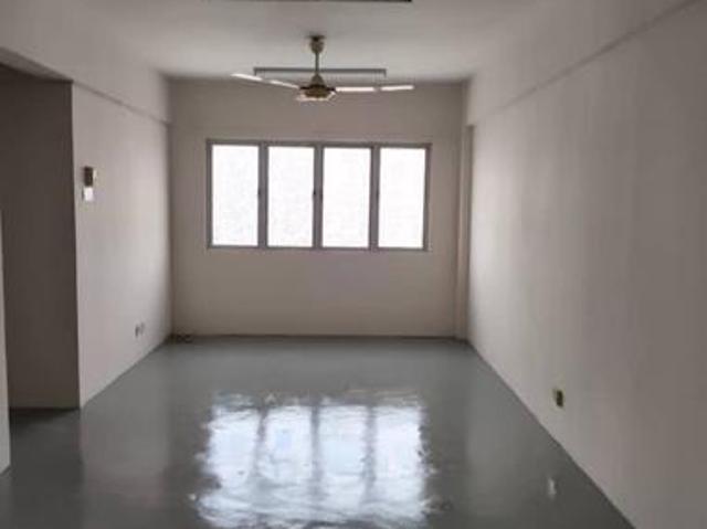 Apartment for sale in Petaling, Damansara Damai