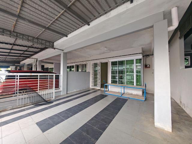 Terraced House for sale in Kluang