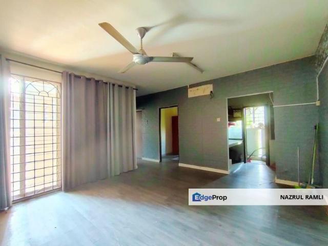 Flat for sale in Petaling, Subang Jaya