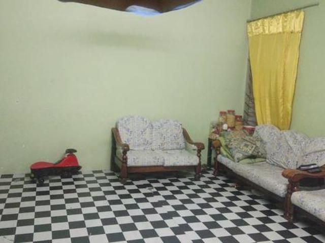 Flat for sale in Petaling, Subang Jaya