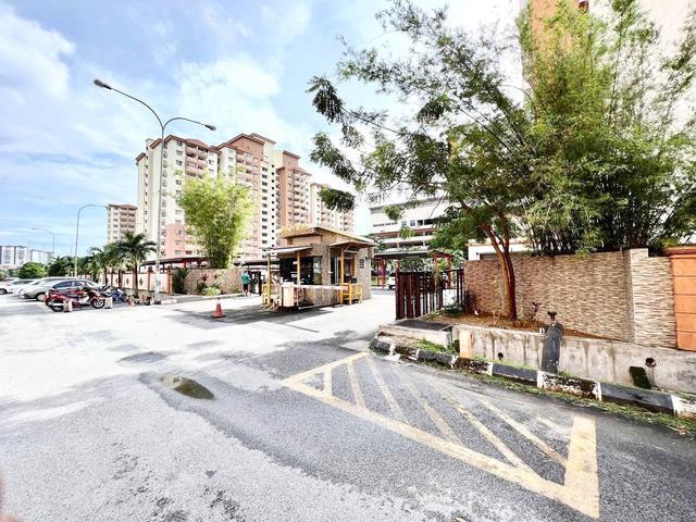 Apartment for sale in Kajang, Langat