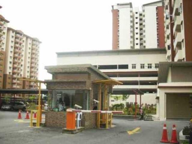Apartment for sale in Kajang, Langat