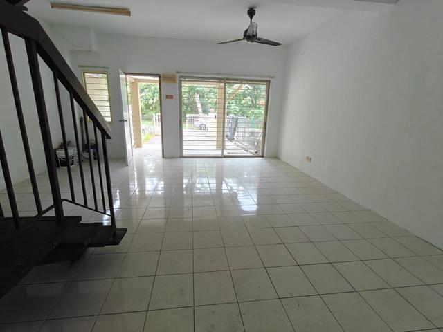 Terraced House for sale in Petaling, Subang Jaya