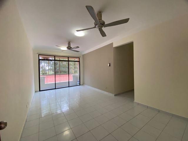 Apartment for sale in Barat Daya, George Town