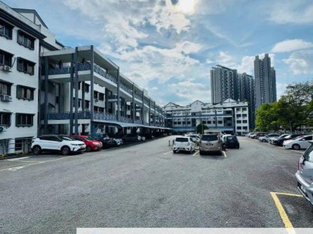 Condominium for sale in Country Heights Damansara, Kuala Lumpur