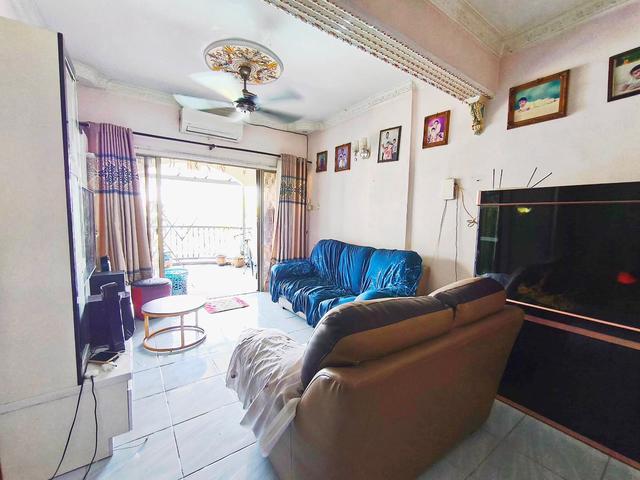 Apartment for sale in Country Heights Damansara, Kuala Lumpur