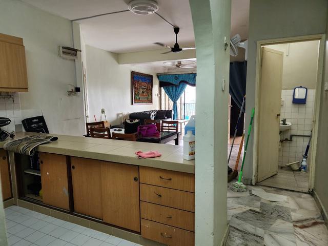 Apartment for rent in Country Heights Damansara, Kuala Lumpur