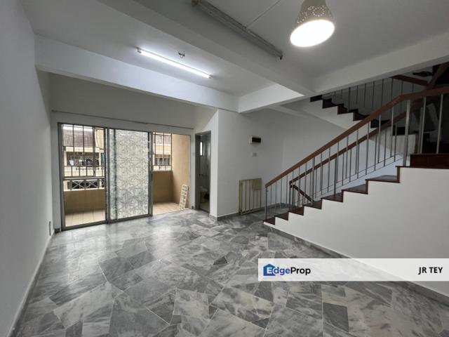 House for sale in Petaling, Alam Impian