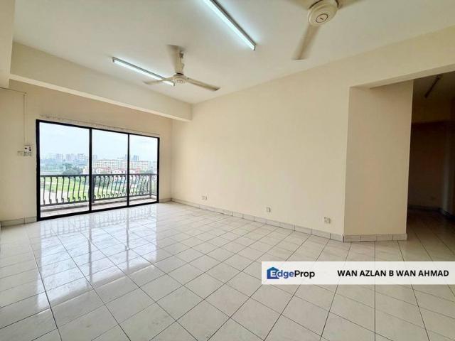 Condominium for sale in Petaling, Country Heights Damansara