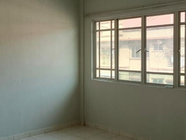 Apartment for sale in Country Heights Damansara, Kuala Lumpur