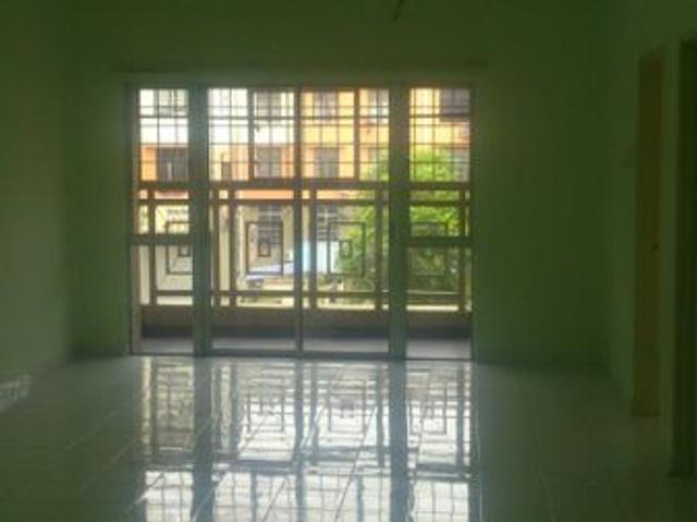 Condominium for sale in Petaling, Country Heights Damansara