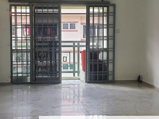 Condominium for sale in Petaling, Country Heights Damansara