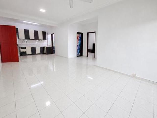 Apartment for sale in Petaling, Subang Jaya