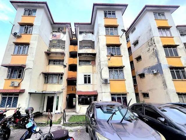 Apartment for sale in Langat, Selangor