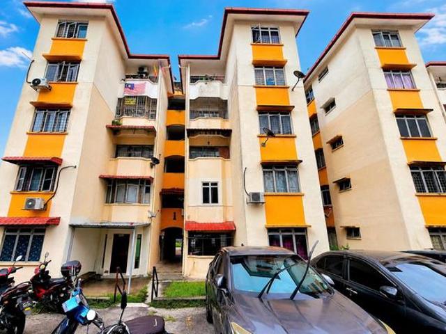 Apartment for sale in Langat, Selangor