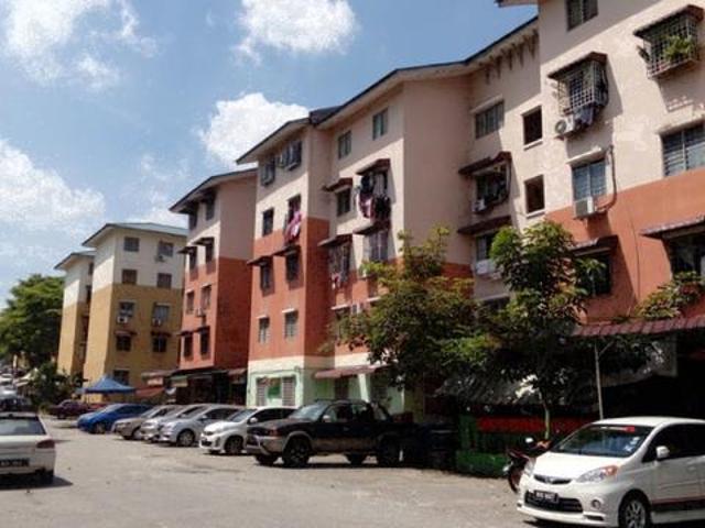 Apartment for sale in Petaling, Damansara Damai