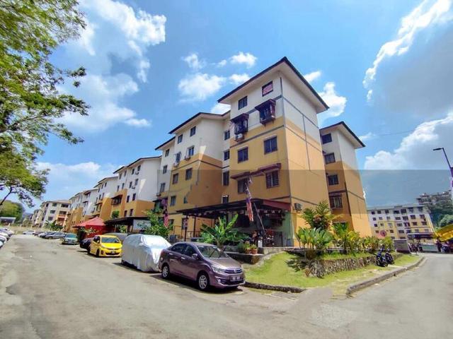 Apartment for sale in Petaling, Damansara Damai