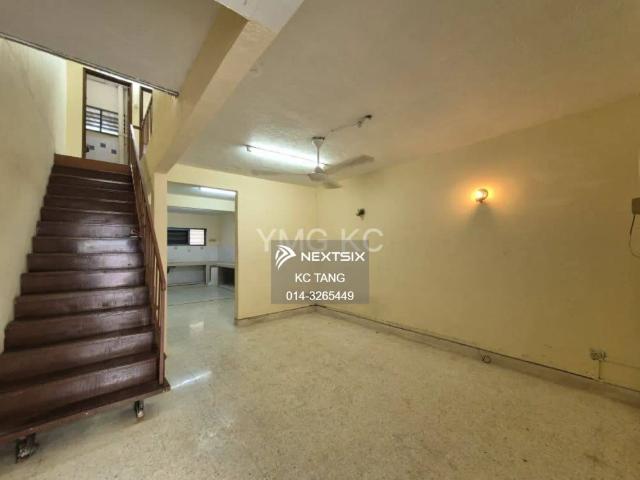 House for rent in Petaling, Alam Impian