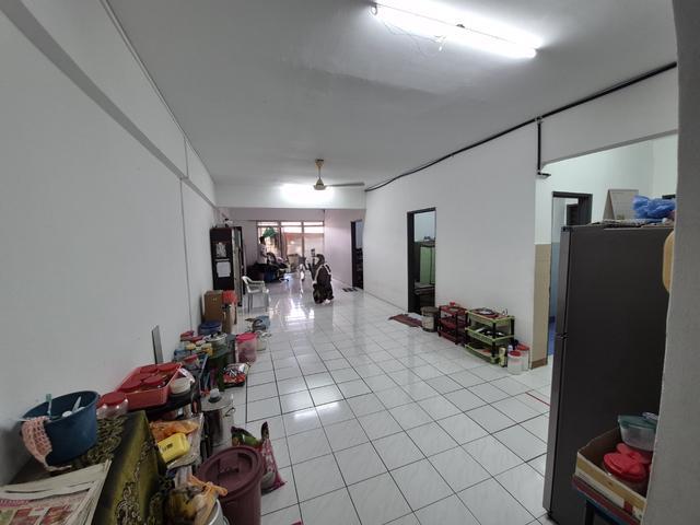 Apartment for sale in Country Heights Damansara, Kuala Lumpur