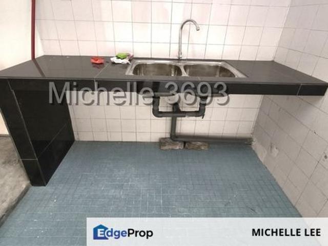 Flat for rent in Alam Impian, Selangor