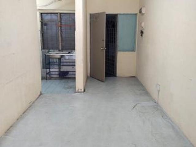 Apartment for sale in Langat, Selangor