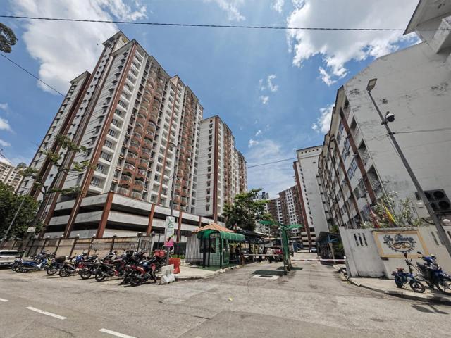 Condominium for sale in Country Heights Damansara, Kuala Lumpur