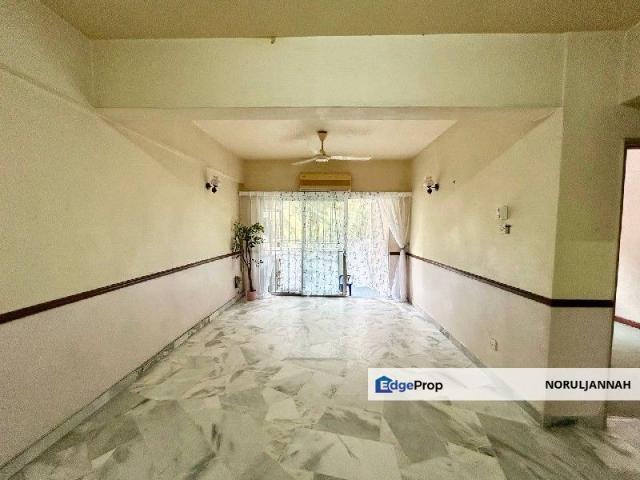 Flat for sale in Petaling, Alam Impian