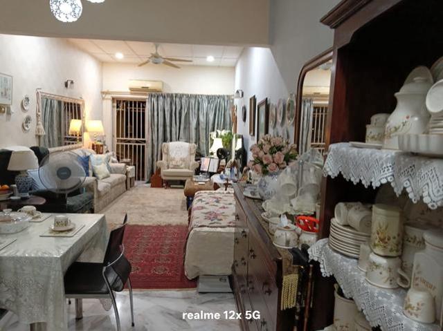 Condominium for sale in Petaling, Alam Impian