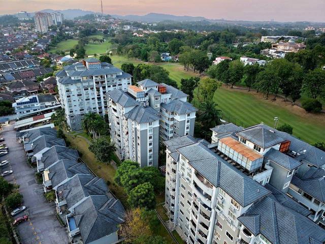 Condominium for sale in Petaling, Alam Impian