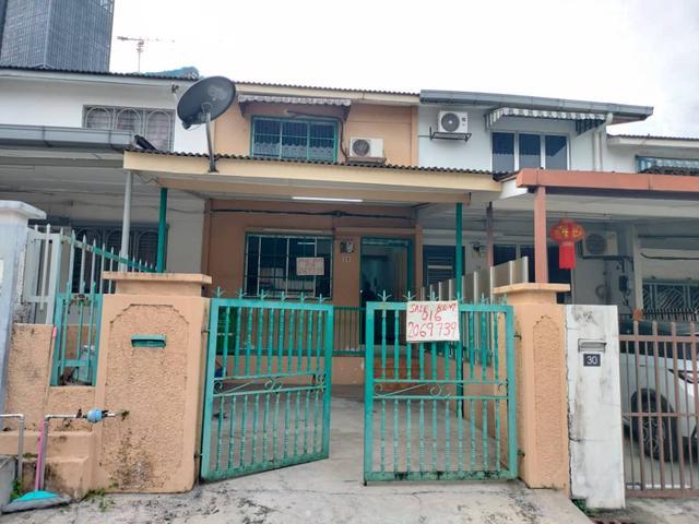 Terraced House for sale in Country Heights Damansara, Kuala Lumpur