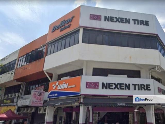 Shop for rent in Country Heights Damansara, Kuala Lumpur