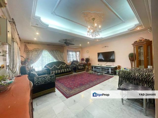 House for sale in Country Heights Damansara, Kuala Lumpur
