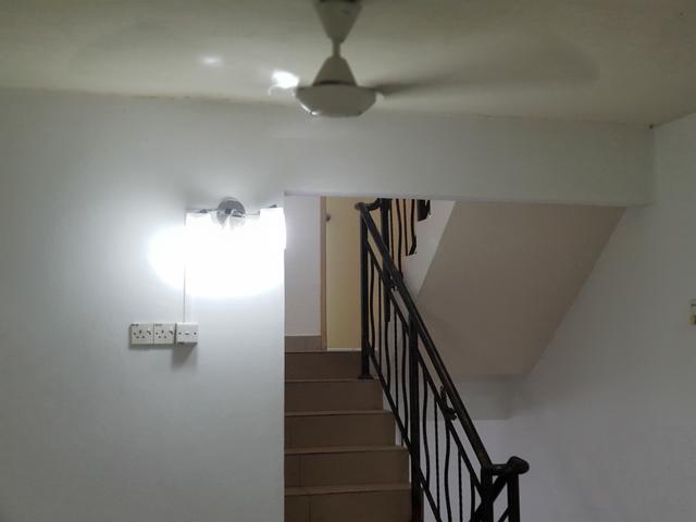 Terraced House for sale in Salak Selatan