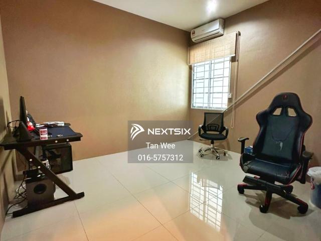 Residential House for sale in Country Heights Damansara, Kuala Lumpur
