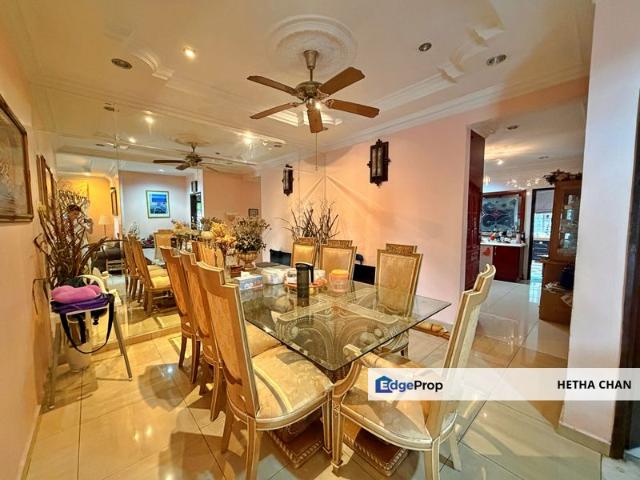 House for sale in Country Heights Damansara, Kuala Lumpur
