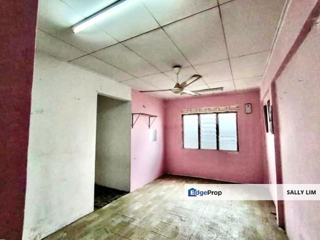 Flat for sale in Plentong, Johor