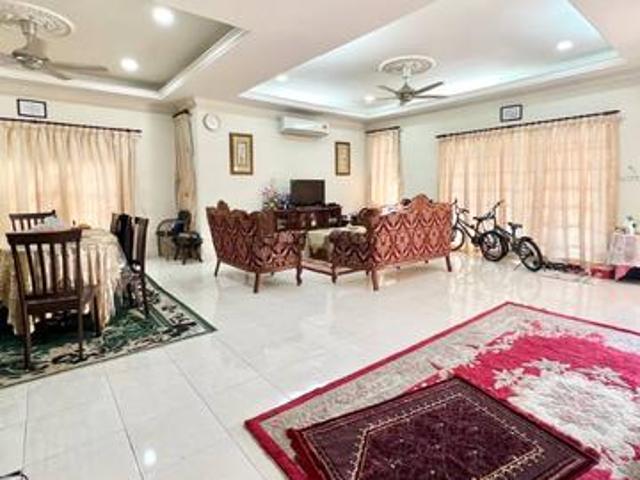 Residential House for sale in Sendayan Village, Negeri Sembilan