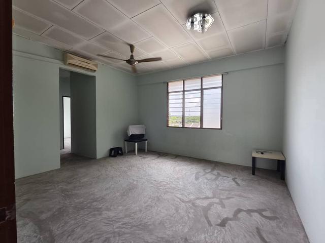 Flat for sale in Bukit Ledang, Johor