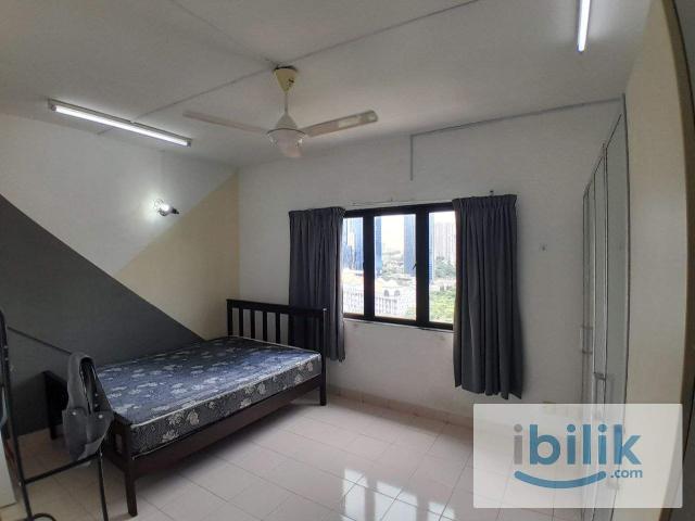 Room for rent in Country Heights Damansara, Kuala Lumpur